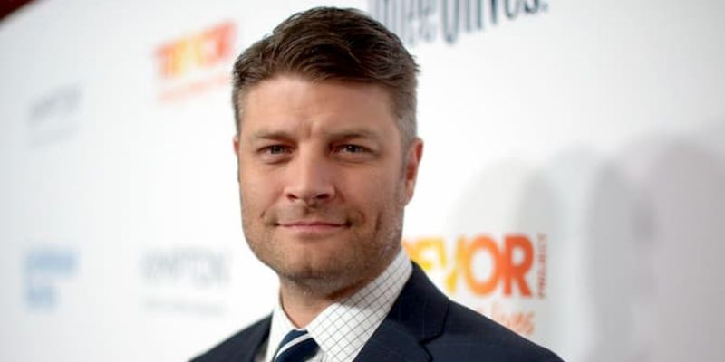 7 Facts About Mad Men and Briarpatch Actor Jay R. Ferguson. Marriage, Parenthood, Role in Mad Men and Brairpatch, and More